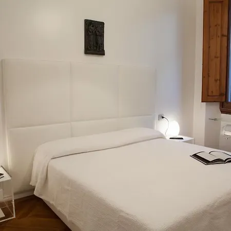 Apartment Deluxe